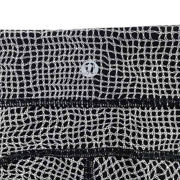 LULULEMON Wild And Free Tight Sz 6 Fall Net White Black - Picture 10 of 10